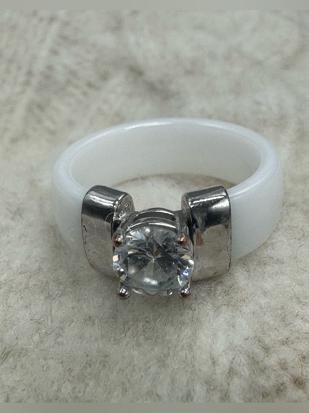 White Ceramic CZ Ring Silver Tone Size 6
